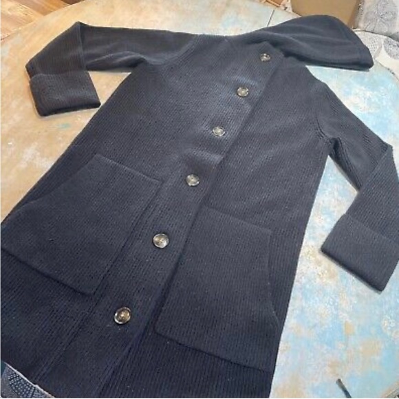 EUC Ann Taylor Hooded Sweater Coat - size small - Picture 5 of 11